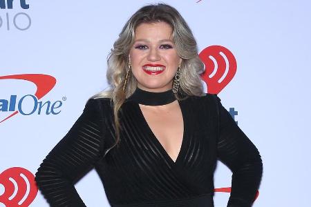 Kelly Clarkson beweist, dass sie nicht nur gut singen kann Kelly Clarkson beweist, dass sie nicht nur gut singen kann