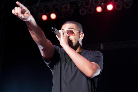 Muss sich harscher Kritik stellen: Drake