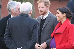 Schwangere Herzogin Meghan: Farbenfroh wie nie!