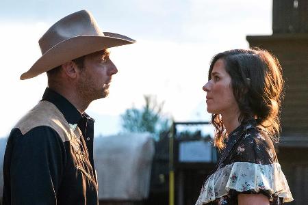 Tom Wörtche (Christoph Letkowski) und Kommissarin Kira Dorn (Nora Tschirner), die undercover in der Westernstadt El Doroda e...