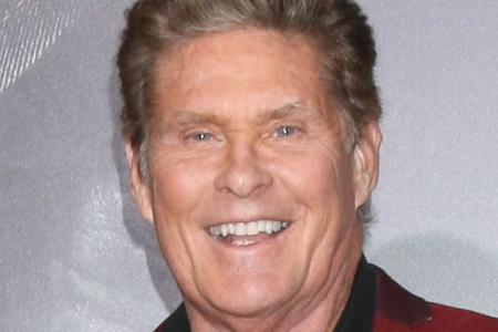 David Hasselhoff hat trotz Schneechaos Spaß in Saalbach-Hinterglemm