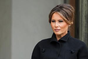 Britische Zeitung entschuldigt sich bei Melania Trump - und zahlt