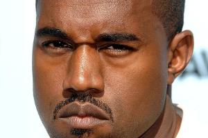 Kanye West verklagt Musiklabels