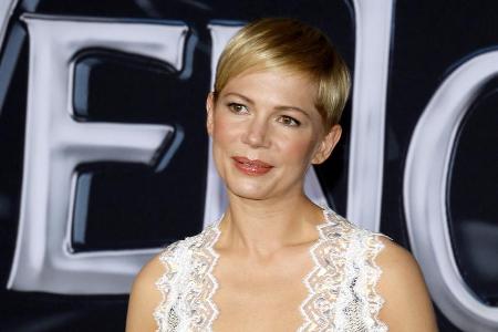 Michelle Williams trägt schon lange kurzes Haar und liegt damit 2019 voll im Trend Michelle Williams trägt schon lange kurzes Haar und liegt damit 2019 voll im Trend