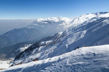 Alpen-Panorama ist ja schön und gut, Skifahren im Himalaya ist aber noch einmal etwas ganz anderes