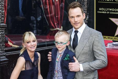Im April 2017 zeigten sich Anna Faris und Chris Pratt gemeinsam mit ihrem Sohn Jack in Hollywood