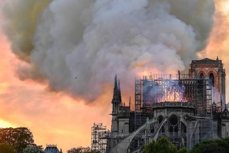 Die Kathedrale Notre-Dame soll schnellstmöglich wieder aufgebaut werden