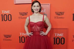 "Game of Thrones"-Star Emilia Clarke feiert sich selbst