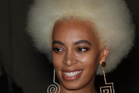 Solange Knowles hat für das diesjährige Coachella Festival abgesagt Solange Knowles hat für das diesjährige Coachella Festival abgesagt