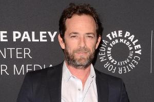 "Riverdale"-Star Luke Perry nach Schlaganfall im Krankenhaus