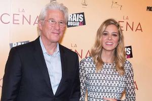 Richard Gere und seine Alejandra Silva auf einer Veranstaltung