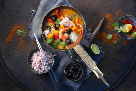 Garnelen-Fisch-Curry mit Trockenpflaumen