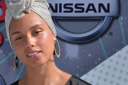 Alicia Keys zeigte schon 2016, wie der No-Make-up-Look funktioniert