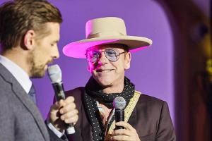 Hollywood-Star Kiefer Sutherland überrascht bei Best Brands Awards