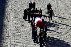 Frankreich verneigt sich vor Charles Aznavour