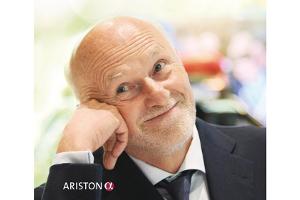 Altes Auto, altes Handy, keine Uhr: So lebt Dirk Roßmann