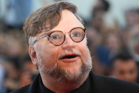 Wie kein zweiter Filmemacher hat sich Guillermo del Toro seine kindliche Begeisterung bewahren können - wer wäre also besser...
