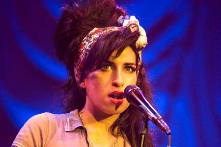 Amy Winehouse bei einem Auftritt 2007 in London