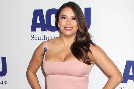 Schauspielerin Eva Longoria im hautengen Bodycon-Kleid