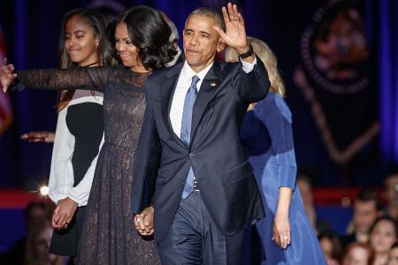 Sie halten fest zusammen: Michelle und Barack Obama