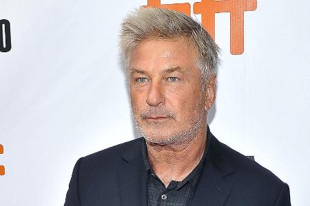 Alec Baldwin wehrt sich gegen Anschuldigungen Alec Baldwin wehrt sich gegen Anschuldigungen
