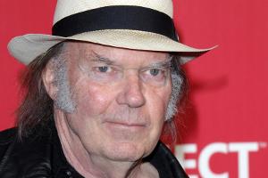 Nach Feuer-Drama: Neil Young wettert gegen US-Präsident Trump