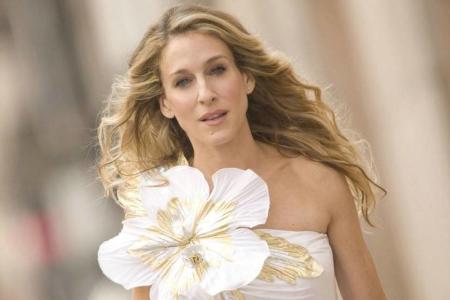Welche Frau wünscht sich nicht Haare wie Carrie Bradshaw aus Welche Frau wünscht sich nicht Haare wie Carrie Bradshaw aus