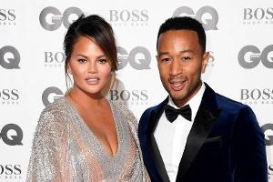Von wegen Preisträger John Legend: Alles dreht sich um Chrissy Teigen!
