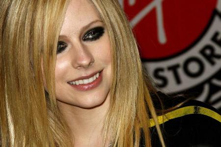 Lag lange im Krankenbett: Avril Lavigne