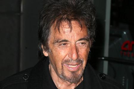 Al Pacino ist wieder frisch verliebt