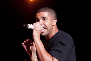 Blitz-Genesung: Drake steht schon wieder auf der Bühne
