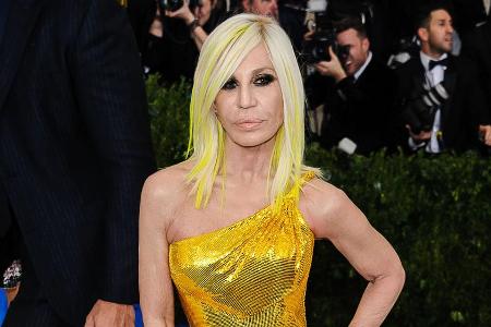 Donatella bleibt Versace erhalten