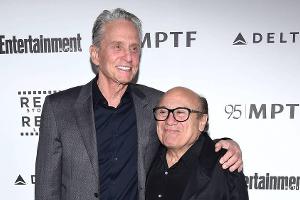 Nach Schlangenbiss: Danny DeVito rettete Michael Douglas das Leben