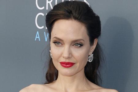 Angelina Jolie hat sich eigenen Aussagen nach nicht mit ihrer Anwältin überworfen