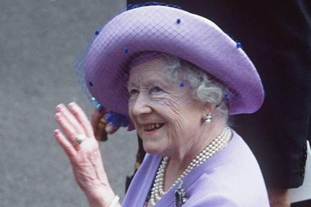 Queen Mum hinterließ Prinz Harry mehr als Prinz William