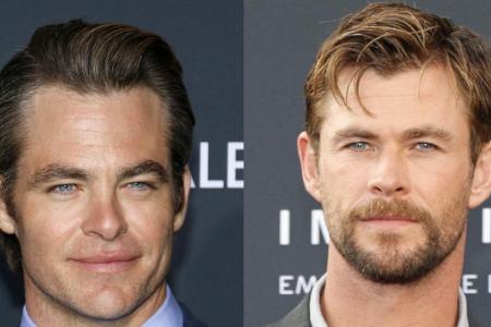 Chris Pine (l.) und Chris Hemsworth sind bei 