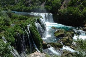 Wasser, Wildnis und Weltkulturerbe: Das sind die Plitvicer Seen