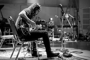 Foo-Fighters-Star Dave Grohl präsentiert neues Ein-Mann-Projekt