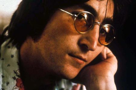 John Lennon wurde im Alter von 40 Jahren erschossen John Lennon wurde im Alter von 40 Jahren erschossen