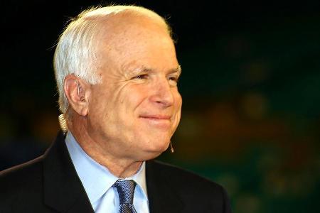 Senator John McCain galt in den USA als Volksheld Senator John McCain galt in den USA als Volksheld