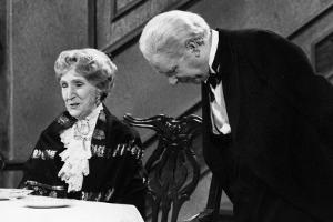 Silvester 2018: Alle Sendetermine von "Dinner for One" auf einen Blick