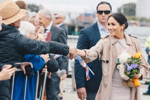 Herzogin Meghan gehört zu den bestgekleideten Frauen