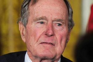 Ex-US-Präsident George H.W. Bush ist wieder im Krankenhaus