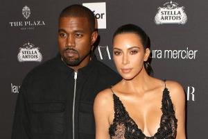 Kim Kardashian steht ihrem Mann zur Seite