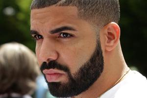 Drake zahlt an seinen "geheimen" Sohn
