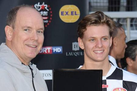 Fürst Albert II. von Monaco (l.) mit Mick Schumacher