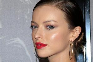 Francesca Eastwood erwartet ein Kind