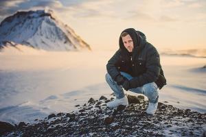 Deutsch-Rapper Kontra K: "Die ganze Politik ist für den Arsch"