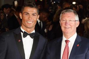 Auch die Promis bangen um Trainer-Legende Sir Alex Ferguson