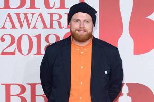Britischer Sänger Tom Walker weiß nichts über die royale Hochzeit